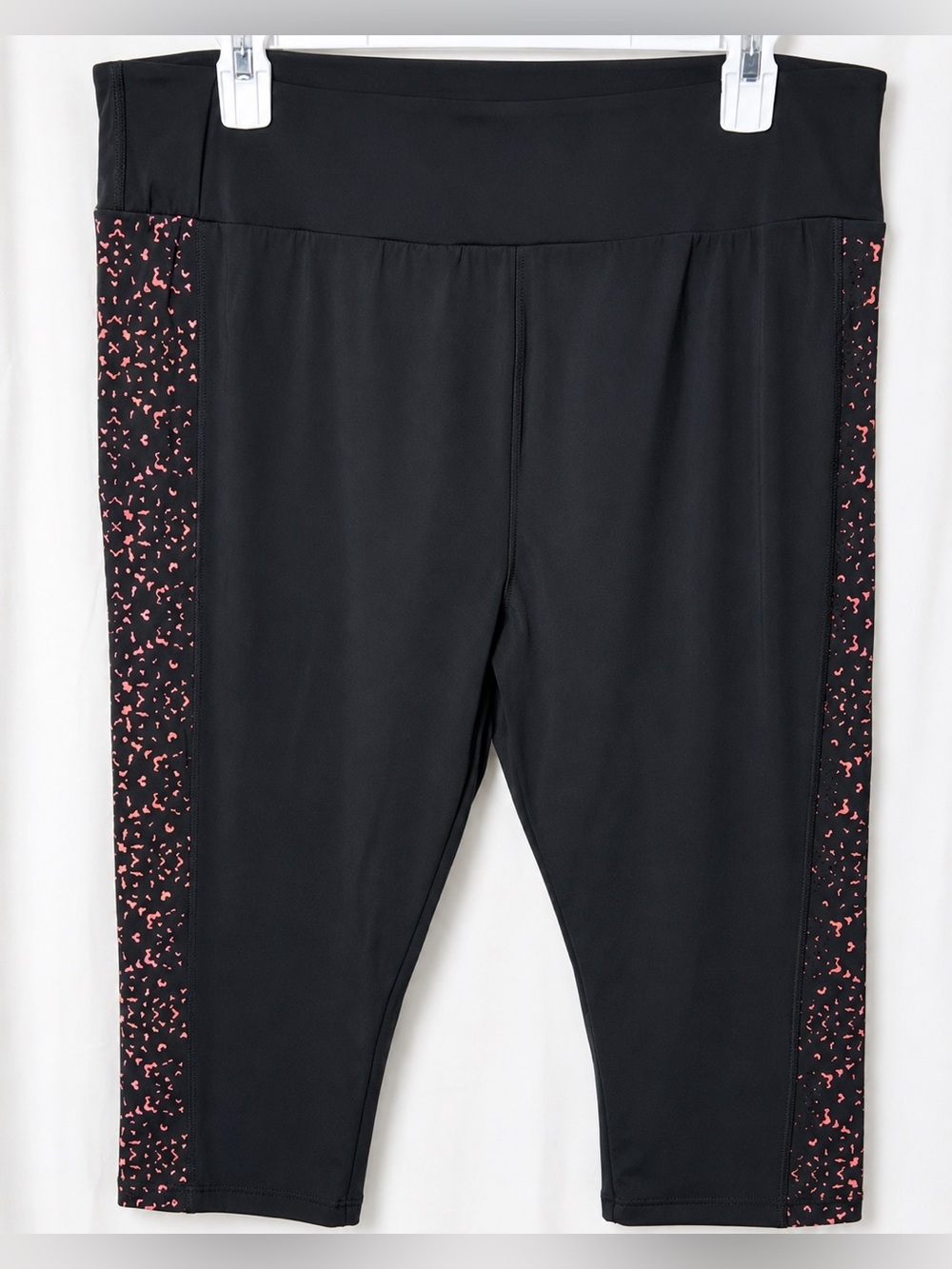 Swimsuits For All Aquabelle Black and Pink Patterned Capri Swim Leggings Size 20